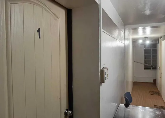 Hotel Oyo 1170 Mvm Transient Pasay 2*