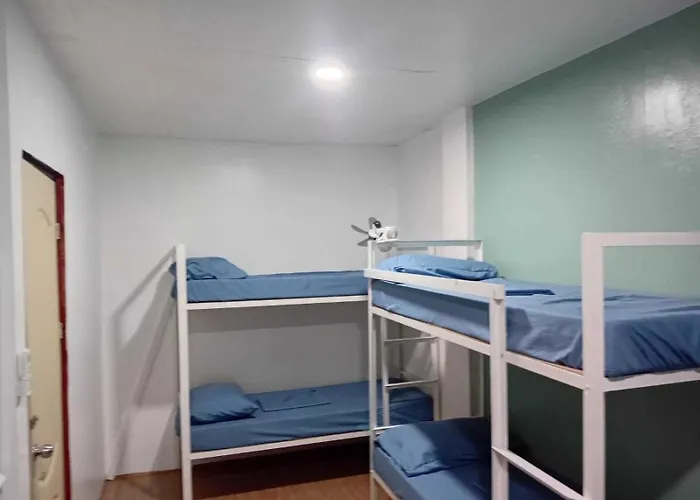 Hotel Oyo 1170 Mvm Transient Pasay Manila